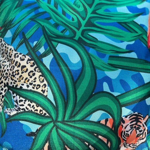 Set of 4 Cheetah & Tiger Rainforest Jungle Indoor/Outdoor Pillow Covers 18x18 - Picture 3 of 4